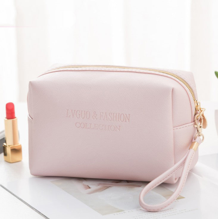 “stylish makeup pouch for everyday use”
